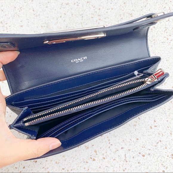 NWT Coach Swagger Leather Clutch Wallet - Picture 4 of 7